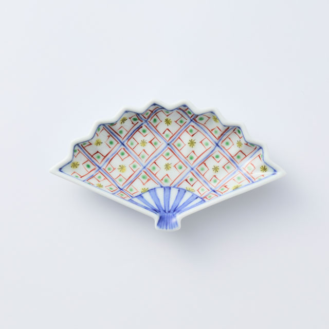 有田焼 渓山窯 扇型豆皿　染錦更紗
