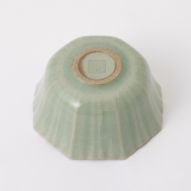 鍋島青瓷　貫入酒器セット