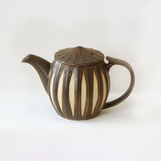 SANSEVIERIAポット　ブラウン