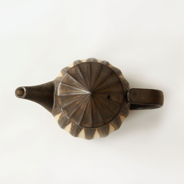 SANSEVIERIAポット　ブラウン