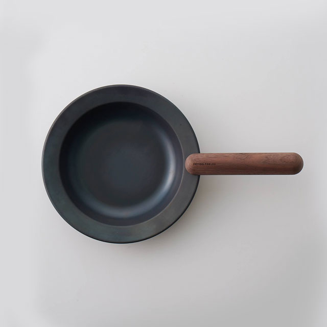 「IH使用可」 FRYING PAN JIU　Mサイズ/ハンドル　ウォルナット（クルミ）セット