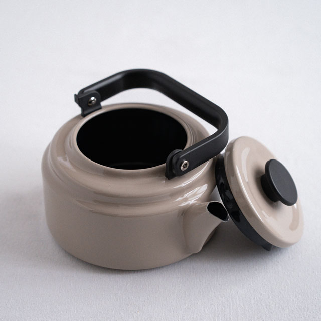 「IH使用可」　アムケトル　ベージュ　2.0L