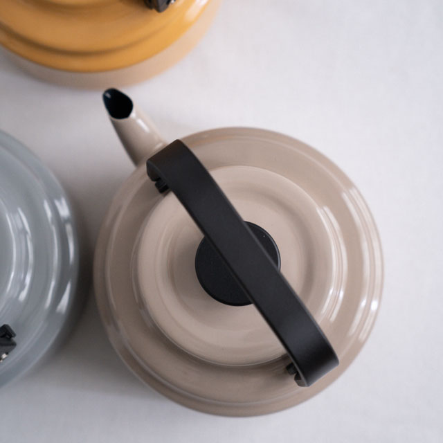 「IH使用可」　アムケトル　ベージュ　2.0L