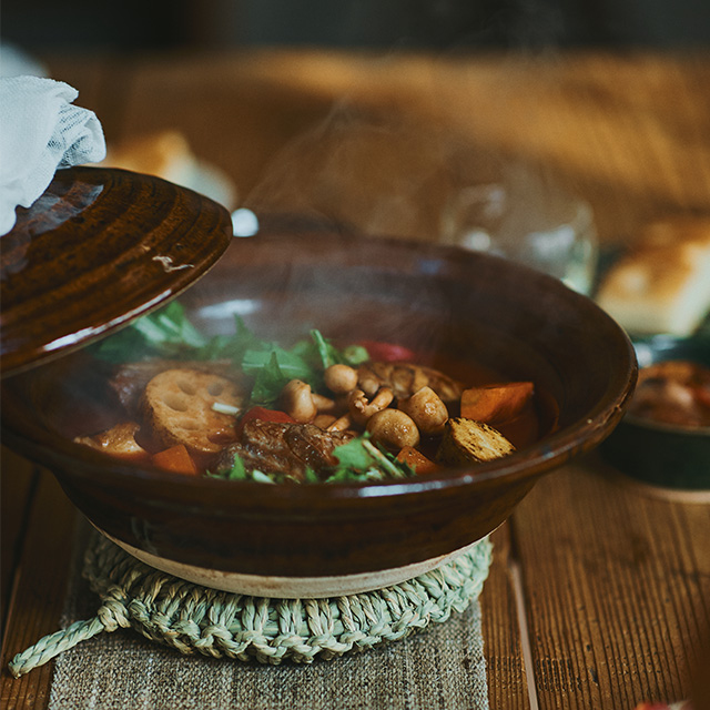 信楽焼の平土鍋　中