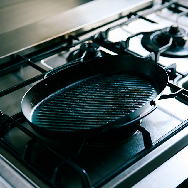 魚焼きグリルが汚れない鉄のグリル皿