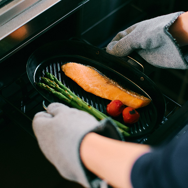 魚焼きグリルが汚れない鉄のグリル皿