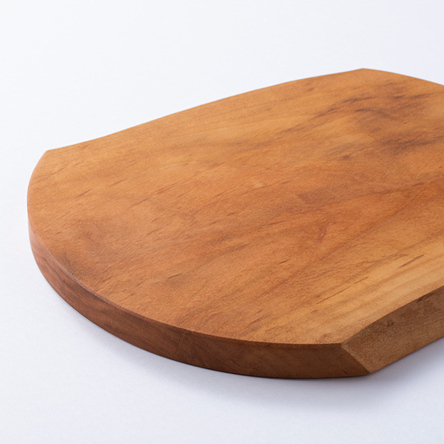 木と暮らしの制作所　カッティングボード　ナチュラル　Round