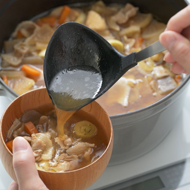 家事問屋　樹脂ハマグリお玉　中