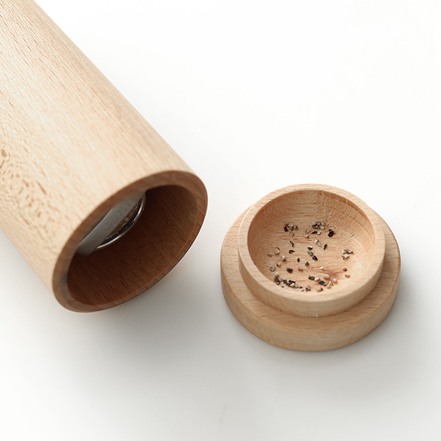 受皿のついたソルト&ペッパーミル