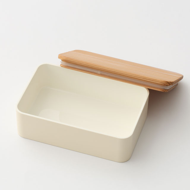 ごはん粒のつきにくい弁当箱　木蓋