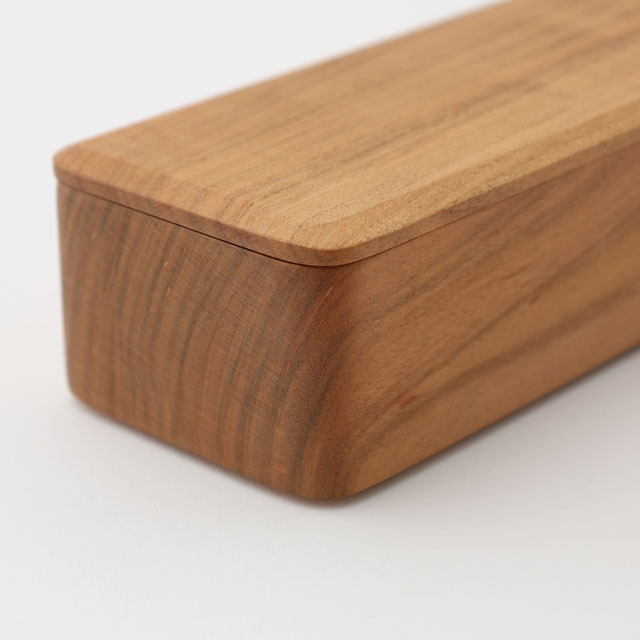 【WEB限定】建彦木工　山桜の弁当箱　M　山桜無垢材