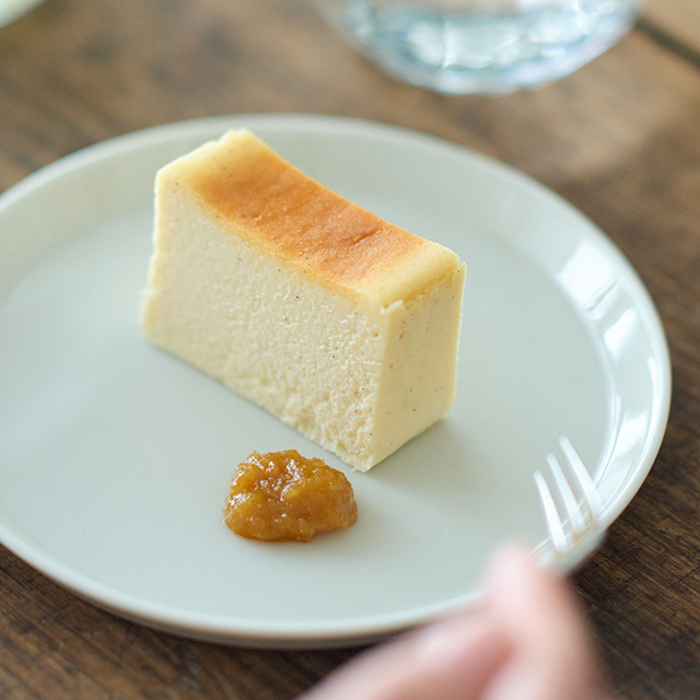 【予約商品・EC常設】奈良御菓子製造所 ocasi シルクチーズケーキ ハーフサイズ×2本・ 大和橘ジャム セット（4/24-25発送分）