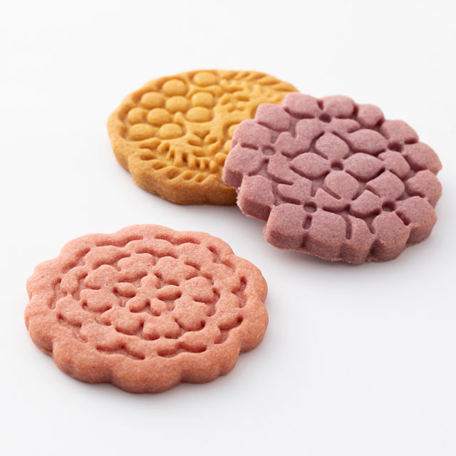 三種の花の米粉クッキー　バラ･ミモザ･アジサイ