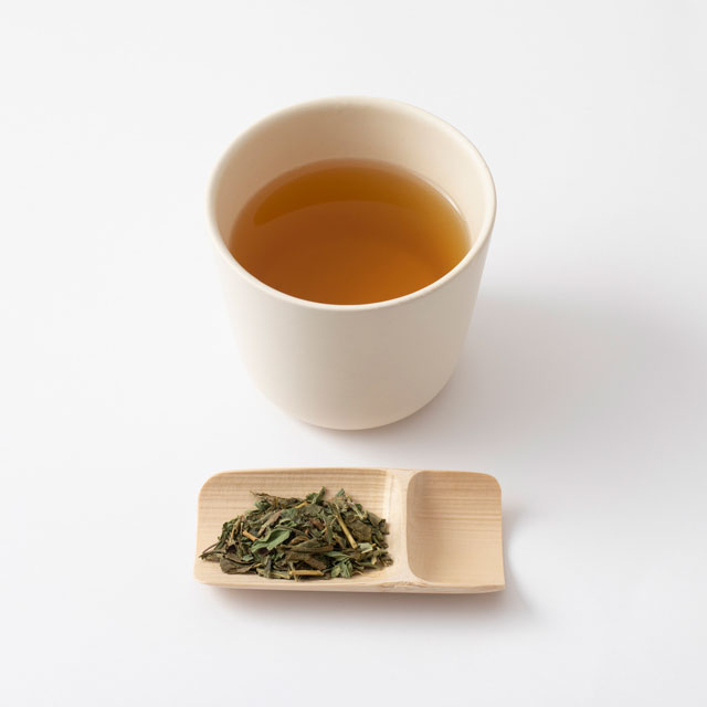番茶　小袋　際立つ清涼感　日本ハッカ番茶　ティーバッグ3包入