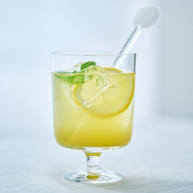 炭酸水でつくるソーダ番茶