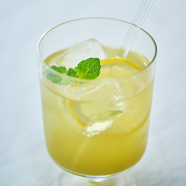 炭酸水でつくるソーダ番茶