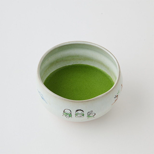 着彩草花絵茶碗 松篁造 共箱 MA878