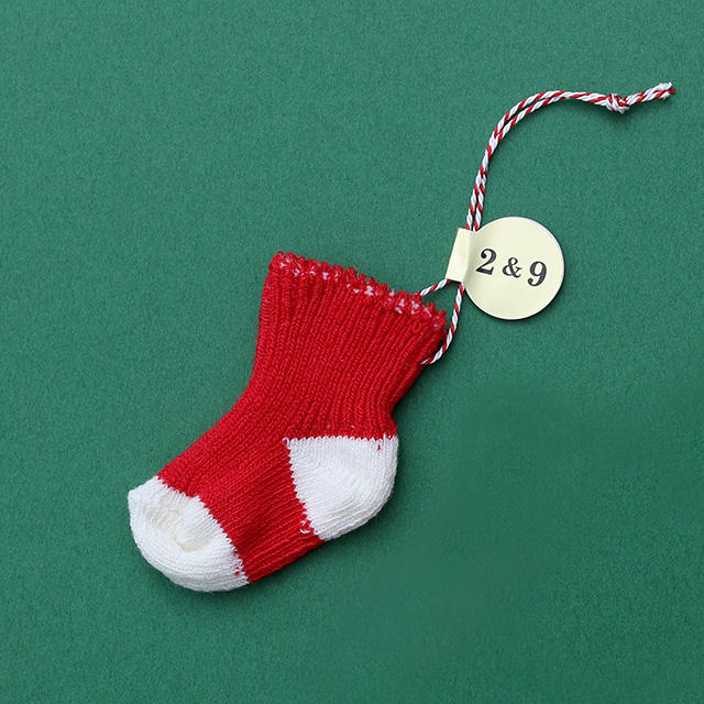 2&9ノベルティチャーム