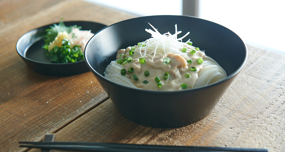 かけるだけで楽しめる
素麺のバリエーション