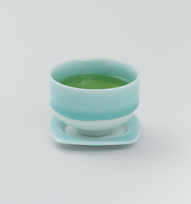 鍋島青磁 煎茶碗と茶托