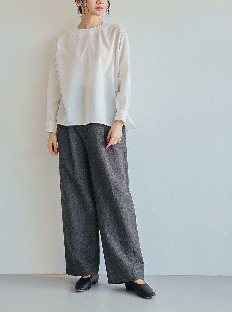 尾州ウールと麻のテーパードパンツ