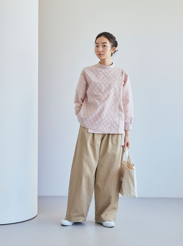 刺繍のかさねブラウス