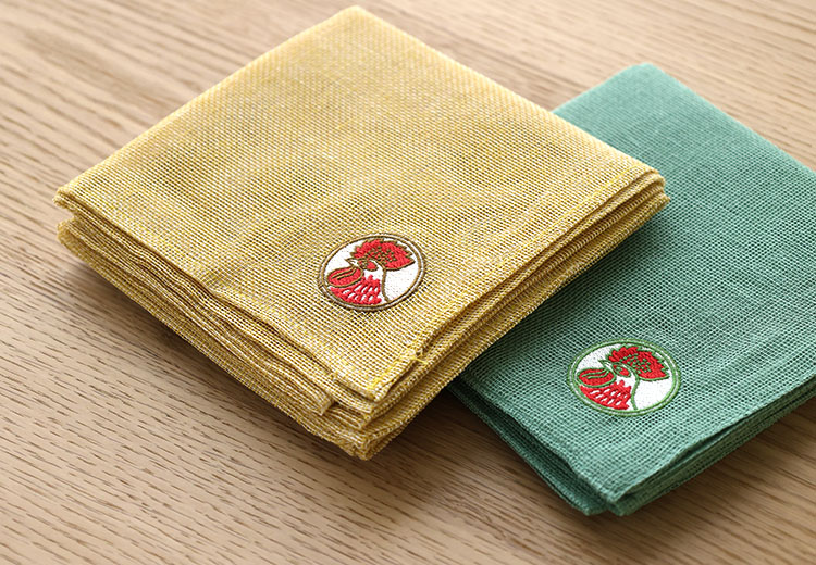おなじみの鶏を刺繍