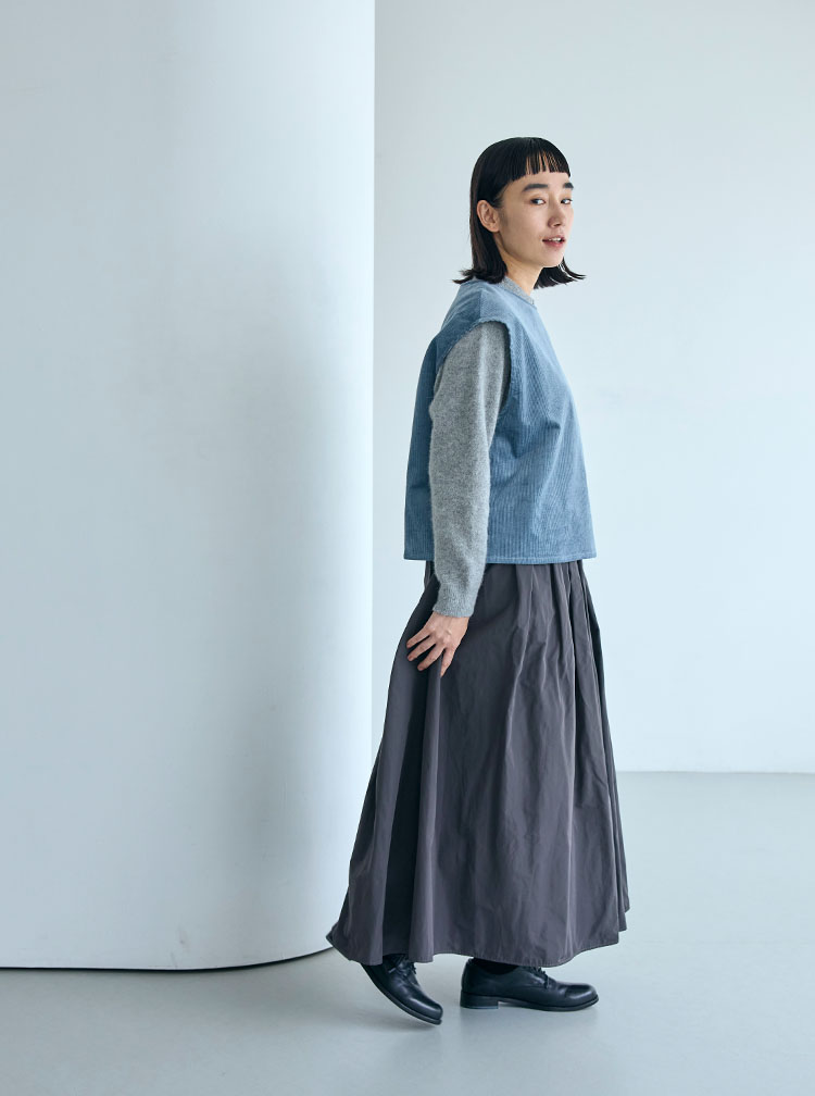 綿ウール接結のワイドプルオーバー