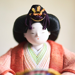 愛らしさと上品さを兼ね備えたお顔