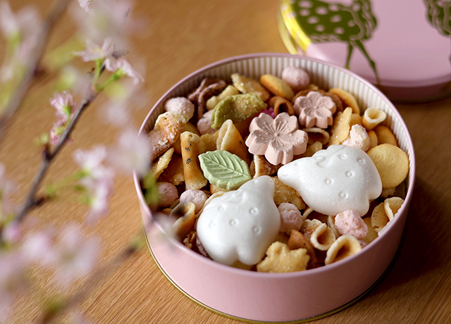 お菓子と飲みもの