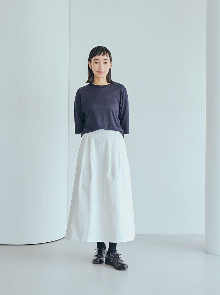 薄手麻ニットのプルオーバー