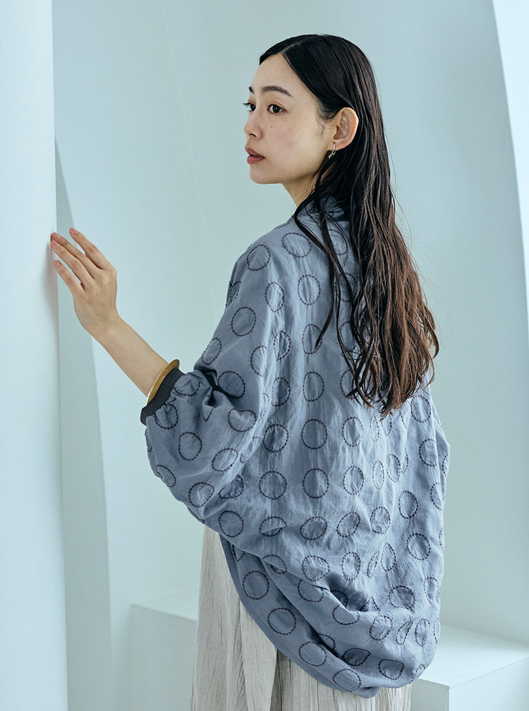 刺繍のボレロ　丸紋