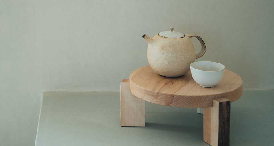 佇まいのよい小さな家具