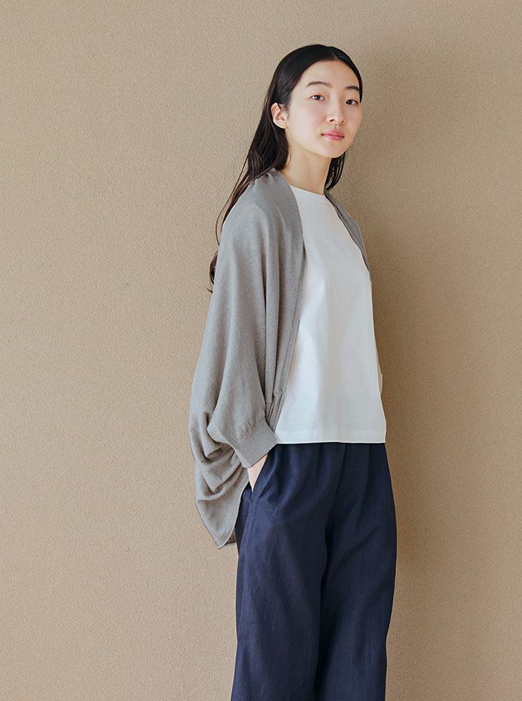 サイズフリーの麻の羽織り