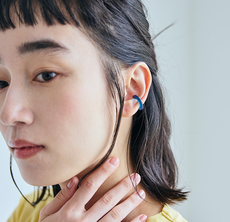 Sur イヤーカフ Sサイズ/ブルー