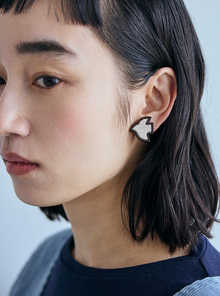 イヤリング/白い鳥