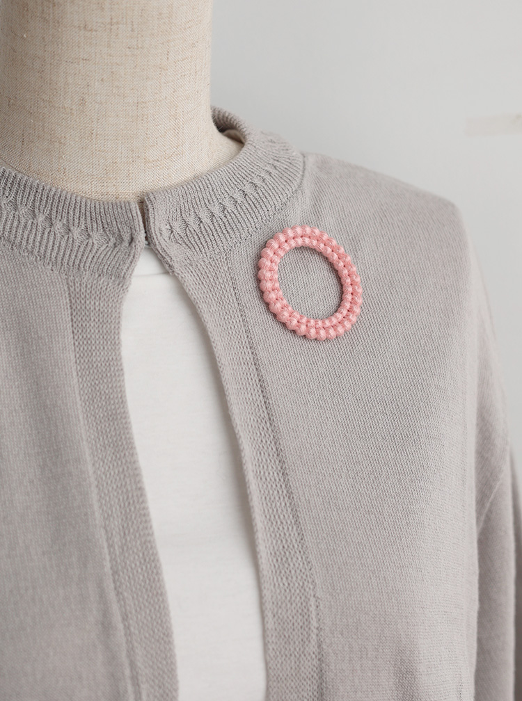 上品で華やかな空気を纏ったアクセサリー コーディネートイメージ