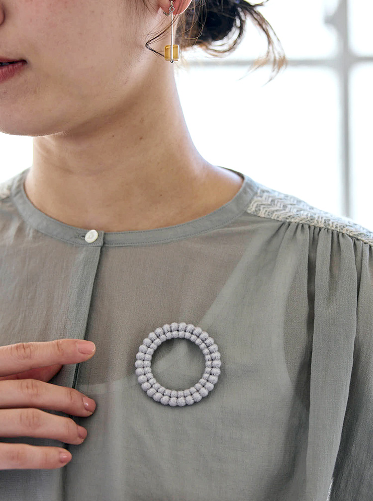 上品で華やかな空気を纏ったアクセサリー コーディネートイメージ