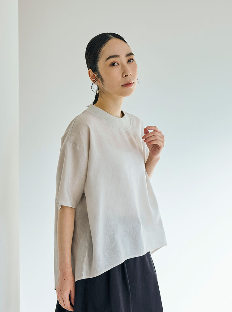 とろみ麻のTシャツ