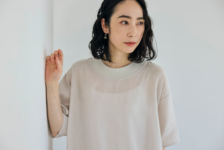 とろみ麻のTシャツ