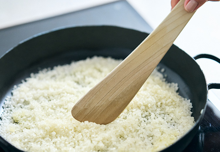 細くて薄い小回りへら