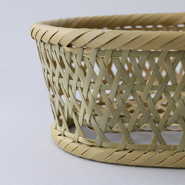 縁起のいい七宝紋を刺繍のモチーフに