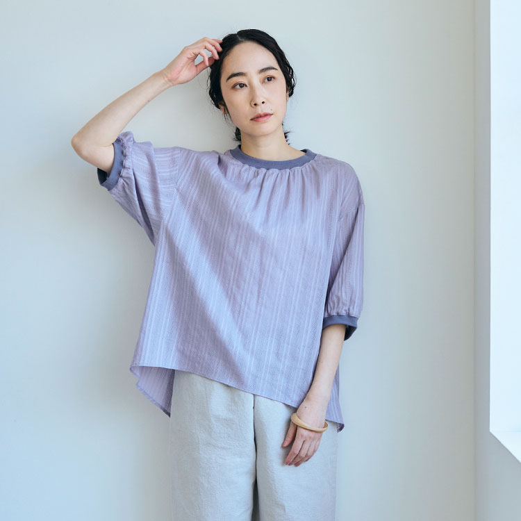 風が泳ぐ広めシルエット