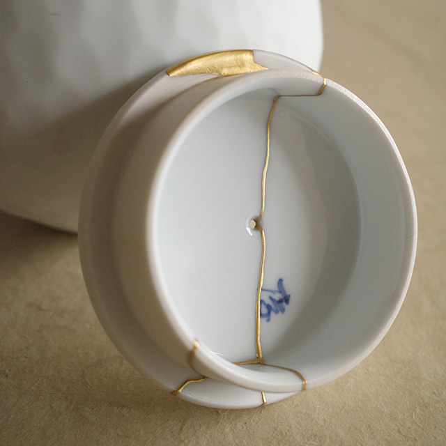 磁器の急須の蓋