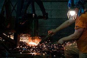 鍛刀場と染織工房を、ひらく。