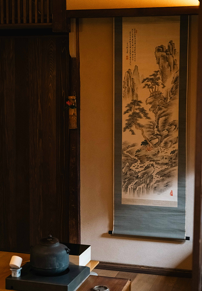 千利休にゆかりのある茶道具屋の喫茶店