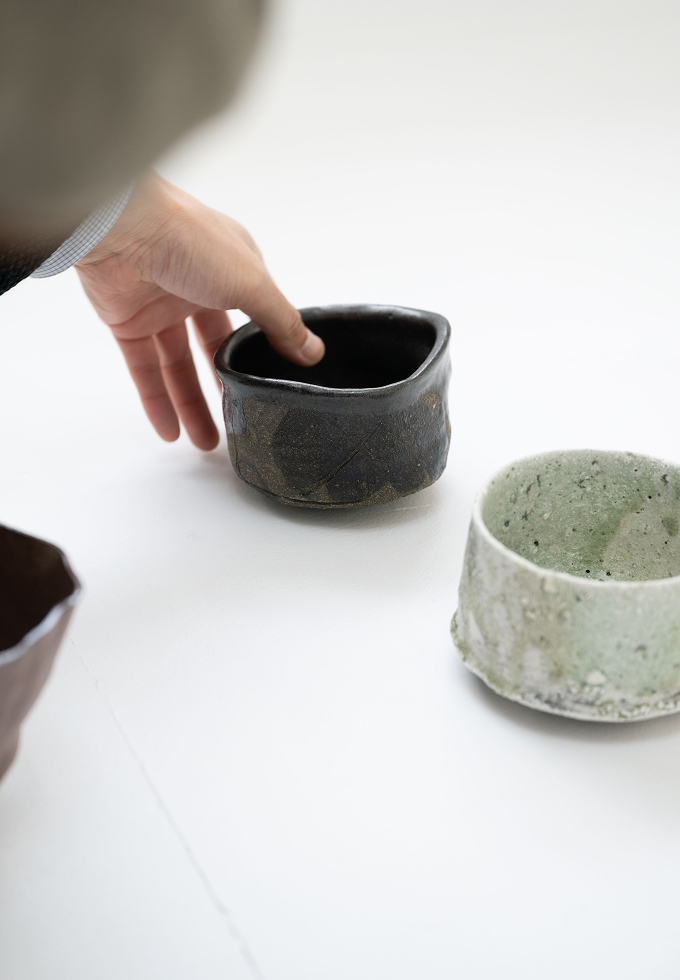 辻村唯さんの作品（右）