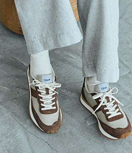 奈良生まれのスニーカー TOUN(トウン)