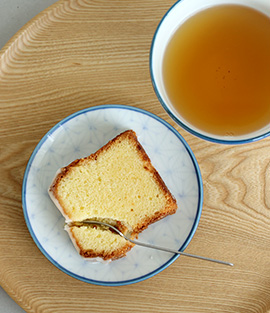 焼き菓子とハーブティーのセットが登場