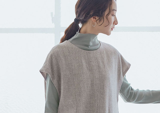 重ね着で楽しむ冬の装い